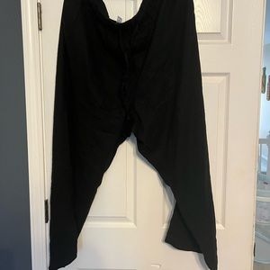 Black linen pants